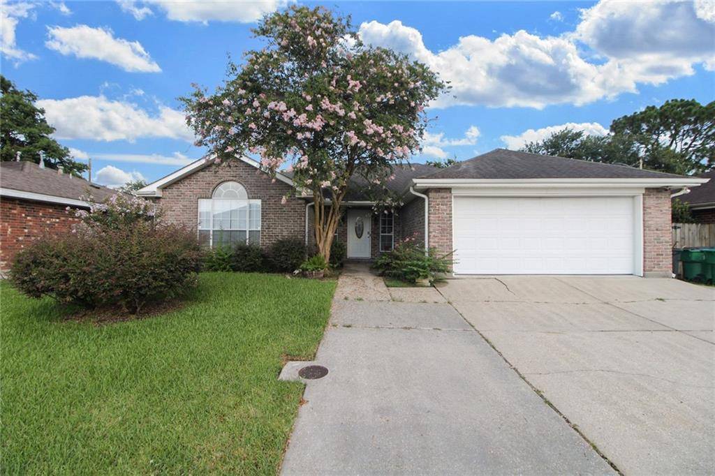 345 SUGARPINE DR, Gretna, LA 70056