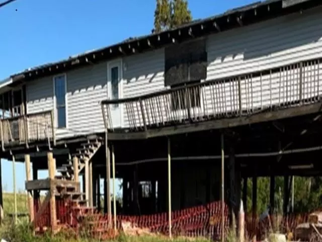 Chauvin, LA 70344,210 EPHIE ST