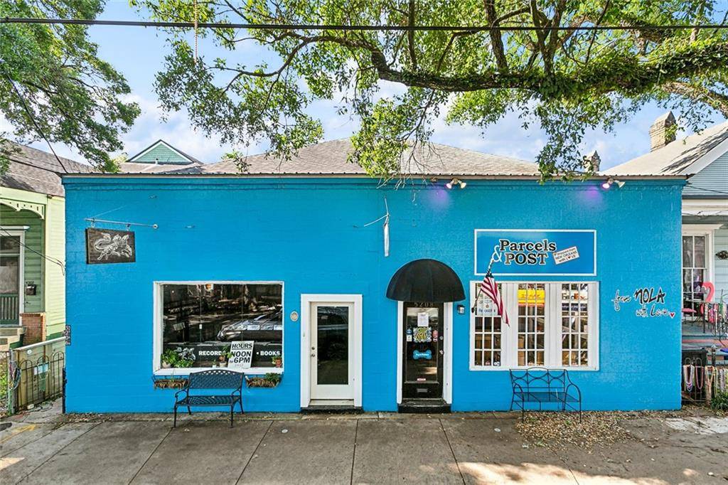 5206 MAGAZINE ST, New Orleans, LA 70115