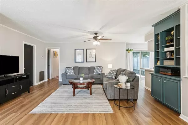 Kenner, LA 70065,812 DOLPHIN CT