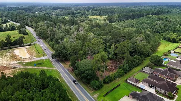 27037 WALKER SOUTH RD, Walker, LA 70785