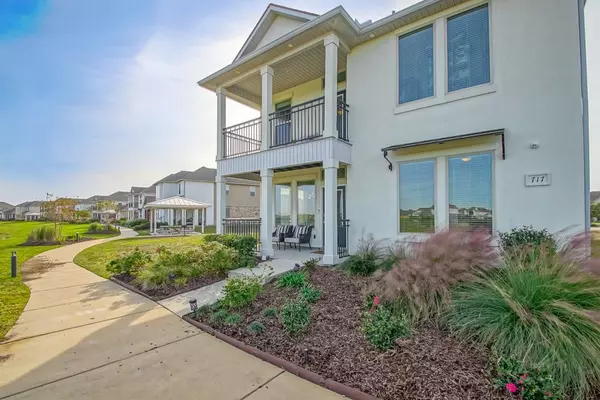 717 PELICAN BAY DR, Slidell, LA 70461