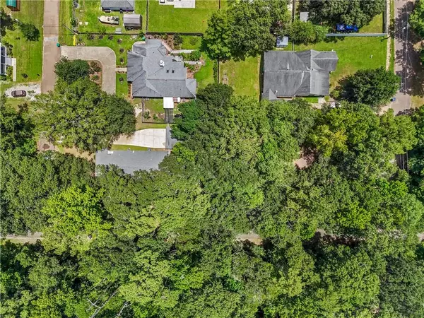 Abita Springs, LA 70420,22196 7TH ST