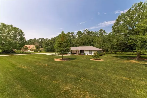 Ponchatoula, LA 70454,40089 MORGAN DR