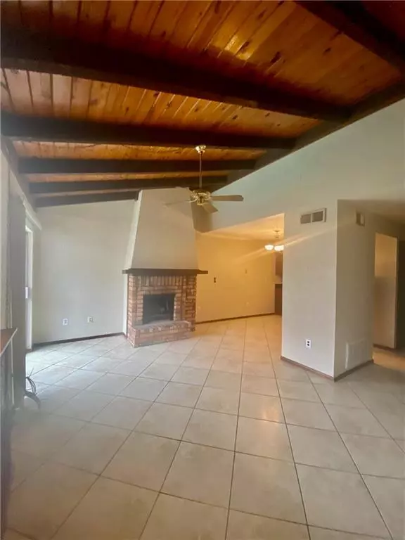 Metairie, LA 70001,2305 CLEARY AVE #217