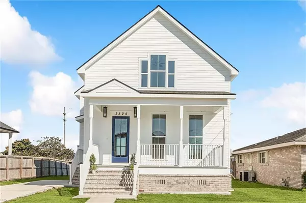 2325 BENJAMIN ST, Arabi, LA 70032