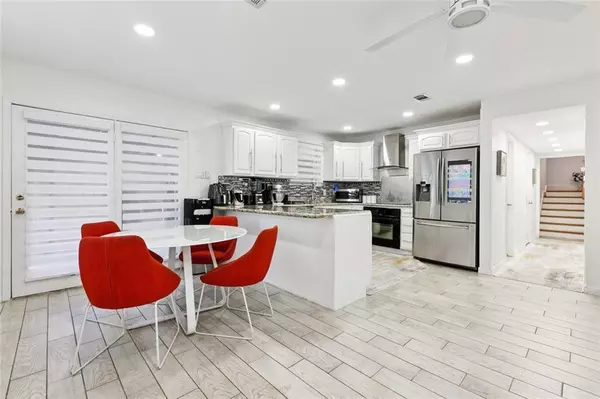 Metairie, LA 70001,1015 ROSELAWN ST