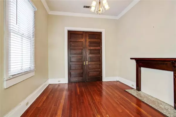 New Orleans, LA 70119,3607 BANKS ST