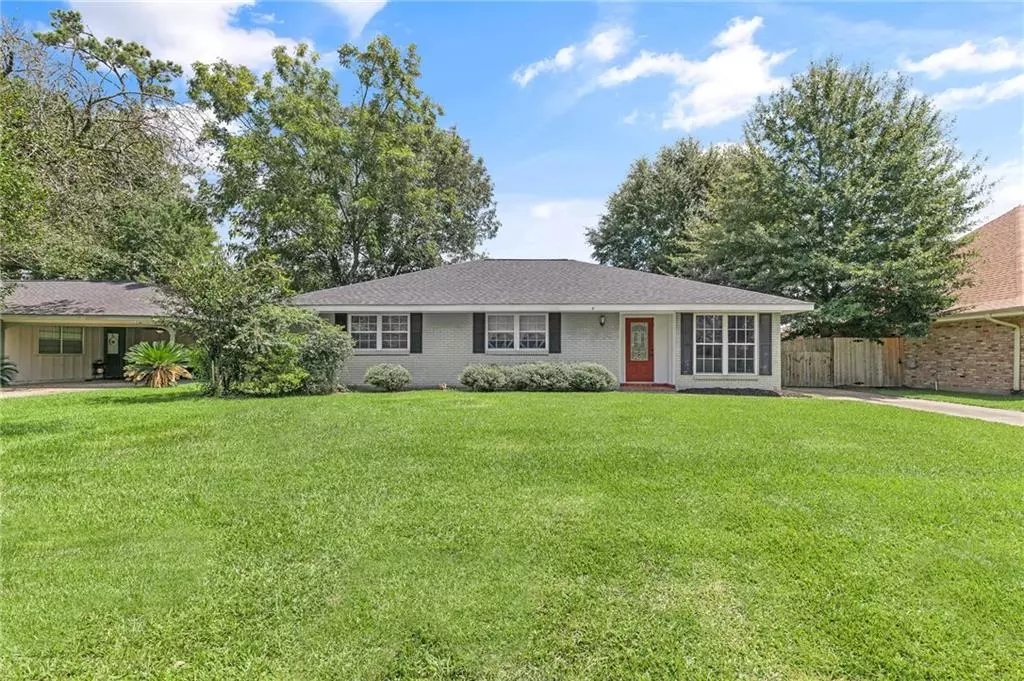 Hammond, LA 70403,523 JOE FARRIS DR