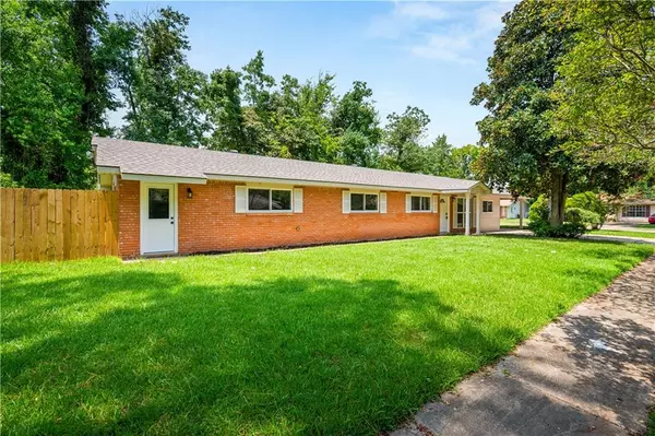 5804 HABEEB DR, Alexandria, LA 71303