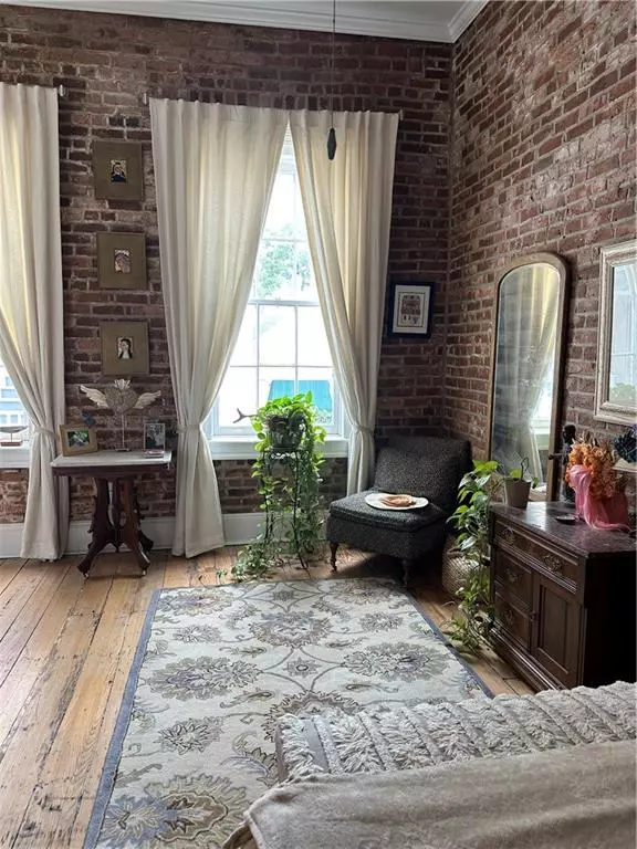 New Orleans, LA 70116,727 BARRACKS ST #4