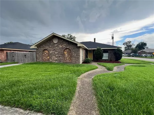 2513 CAMBRIDGE DR, La Place, LA 70068