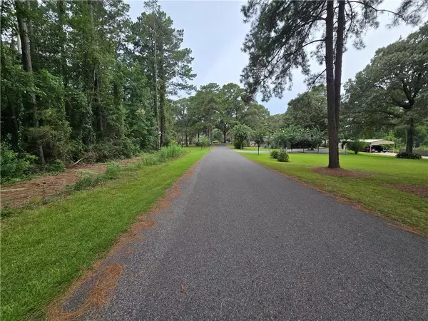 Boyce, LA 71409,665 HICKORY HILL RD