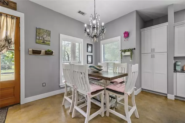 Ponchatoula, LA 70454,22101 FLETCHER RD