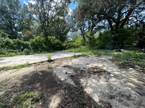 Baton Rouge, LA 70805,2555 BEECH ST