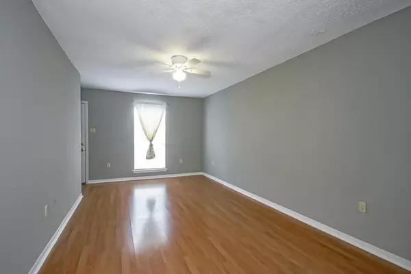 Baton Rouge, LA 70820,1704 BRIGHTSIDE DR #C