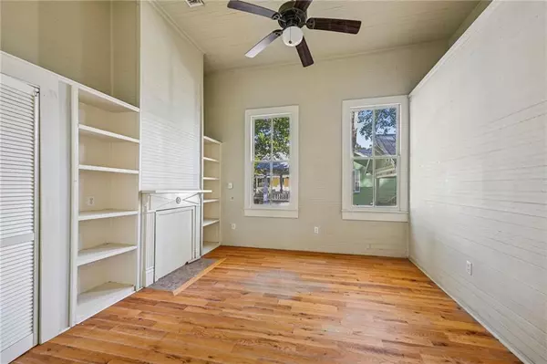 Abita Springs, LA 70420,72074 LIVE OAK ST