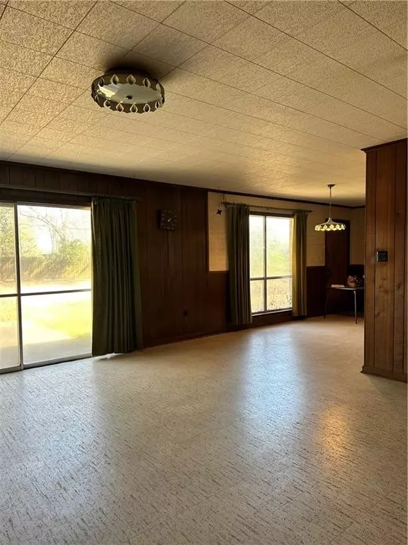 Hammond, LA 70401,206 COLLEGE DR