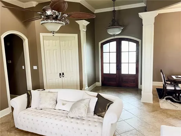 Belle Chasse, LA 70037,102 BAILEY ESTATES DR