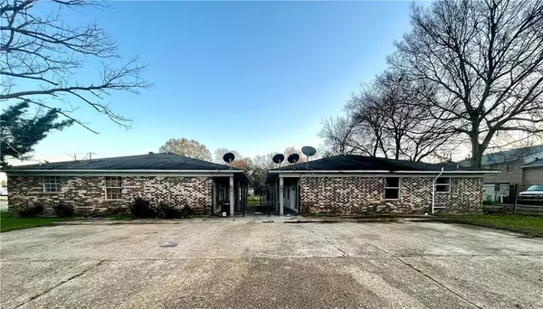 1809 & 1811 ORCHARD ST, Alexandria, LA 71301