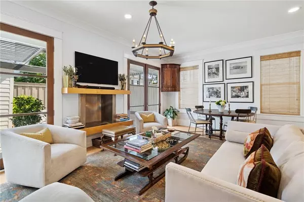 New Orleans, LA 70115,5525 COLISEUM ST