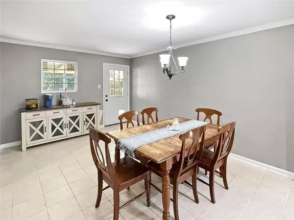 Slidell, LA 70458,224 E QUEENS DR