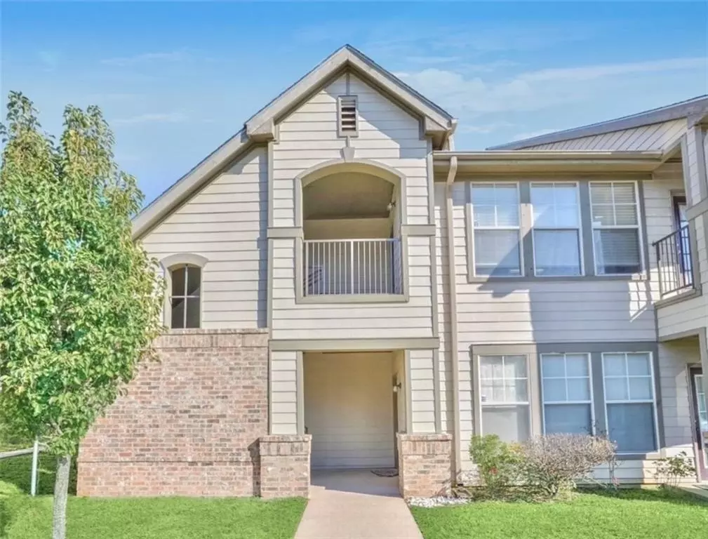 Covington, LA 70433,350 EMERALD FOREST BLVD #16205