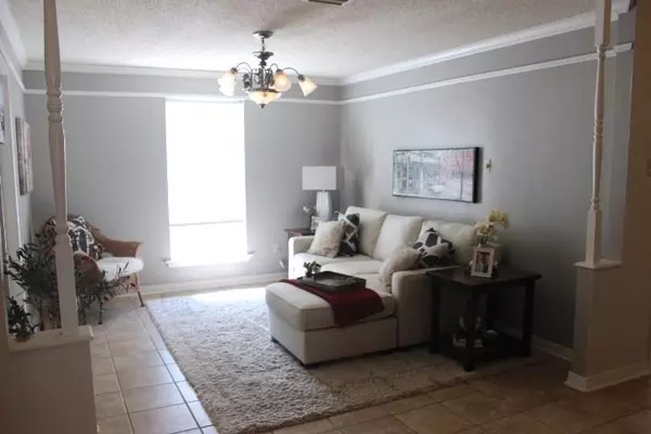 Metairie, LA 70003,4725 CRAIG AVE