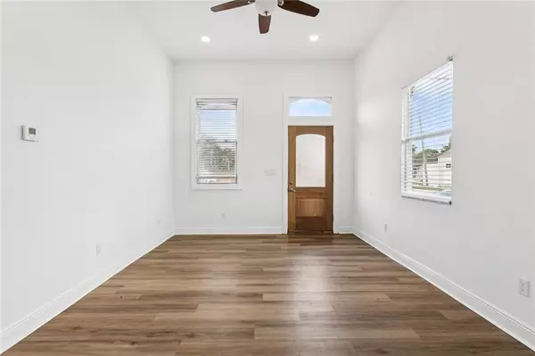 New Orleans, LA 70117,1537-1539 LOUISA ST