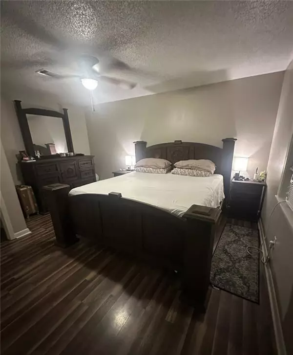 Deville, LA 71328,683 BOONER MILLER RD