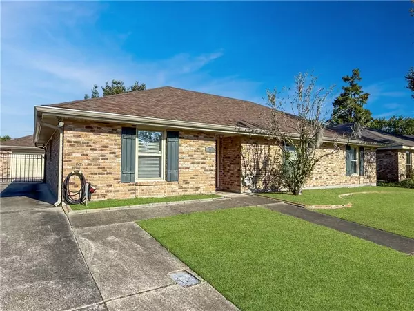 11 DEVEREAUX DR, Destrehan, LA 70047