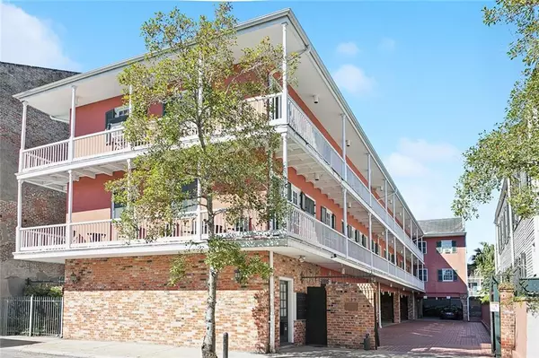 1127 DAUPHINE ST #203, New Orleans, LA 70116