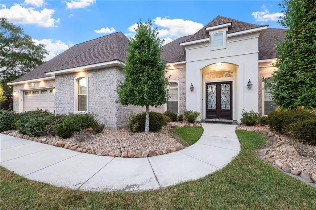 Lacombe, LA 70445,30355 WOODLAND W DR