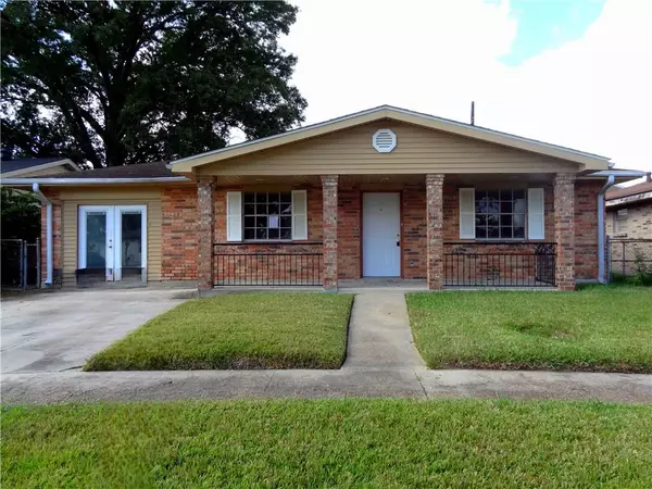 1632 HAYDEL DR, Marrero, LA 70072