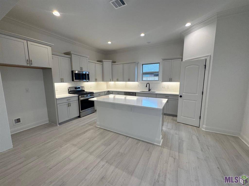 Covington, LA 70435,1416 Zachery CT