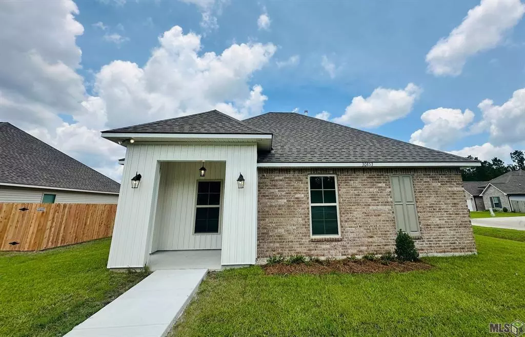 Lacombe, LA 70445,30853 Rowley DR