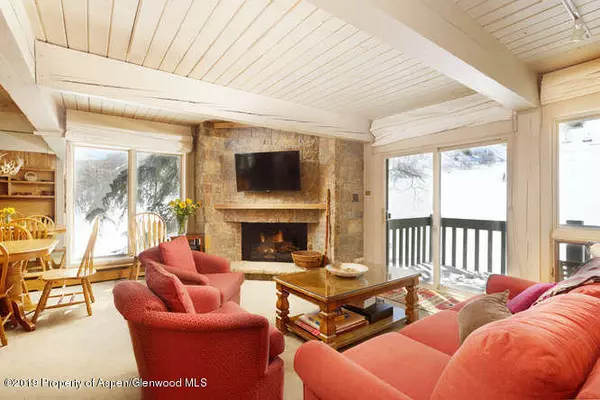 70 Gallun Lane 208, Snowmass Village, CO 81615