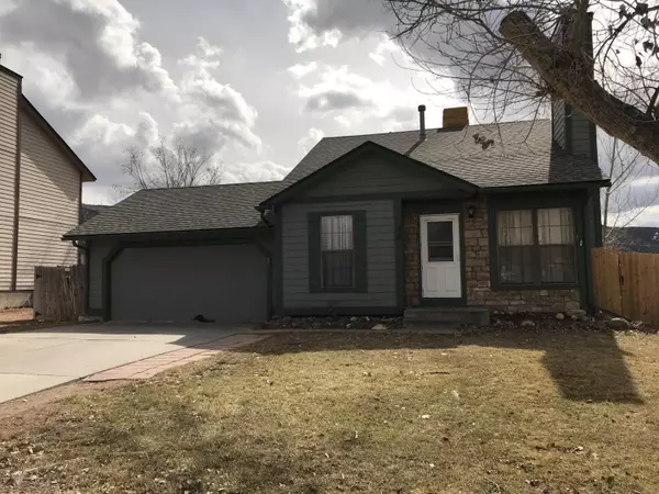 48 Rosewood Way, Parachute, CO 81635