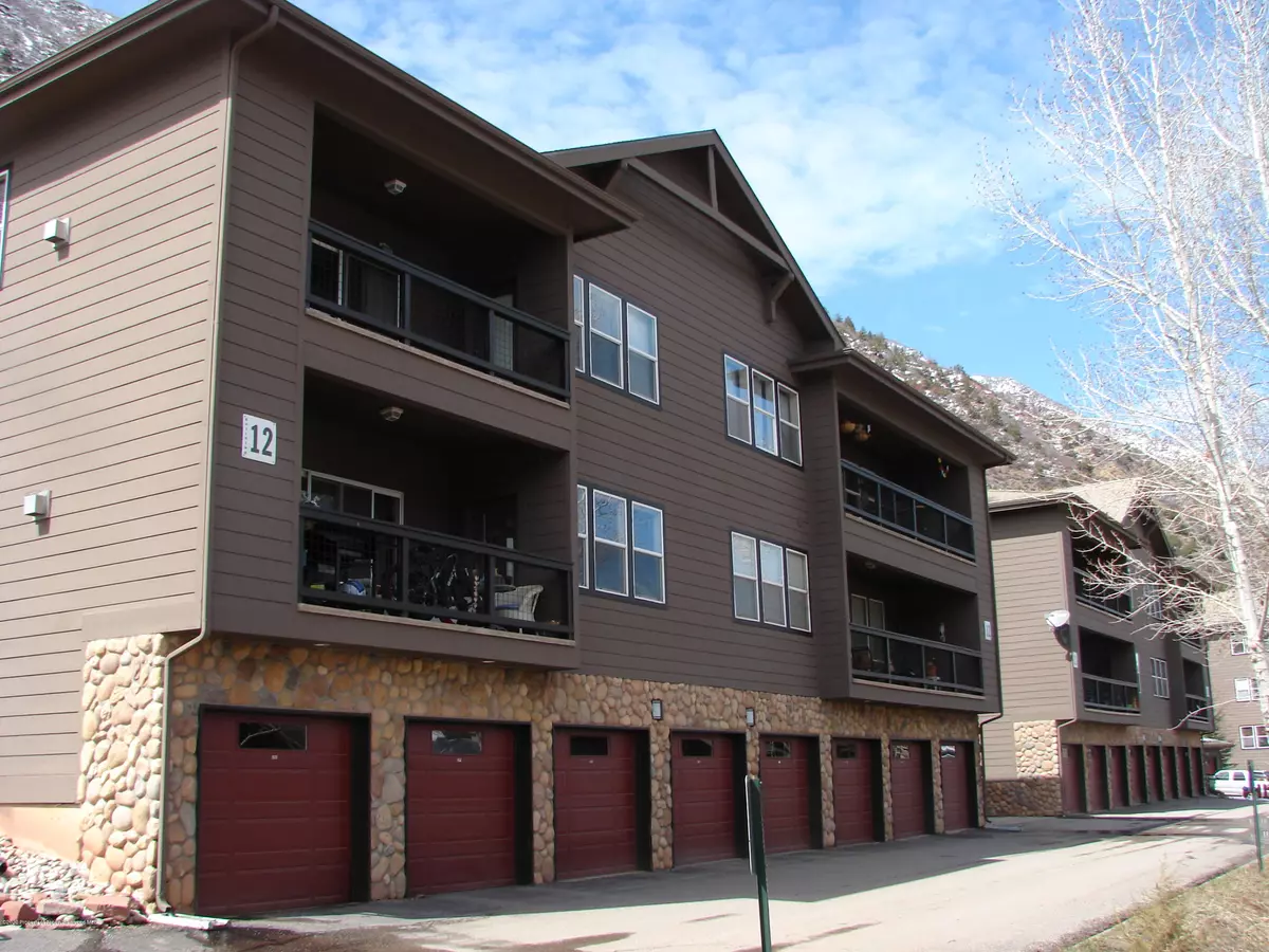 Glenwood Springs, CO 81601,2701 Midland Avenue 1212