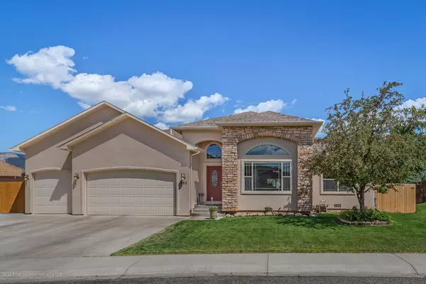 952 E 18th Street, Rifle, CO 81650