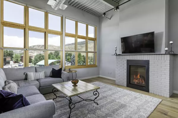 Basalt, CO 81621,231 Robinson Street R-212