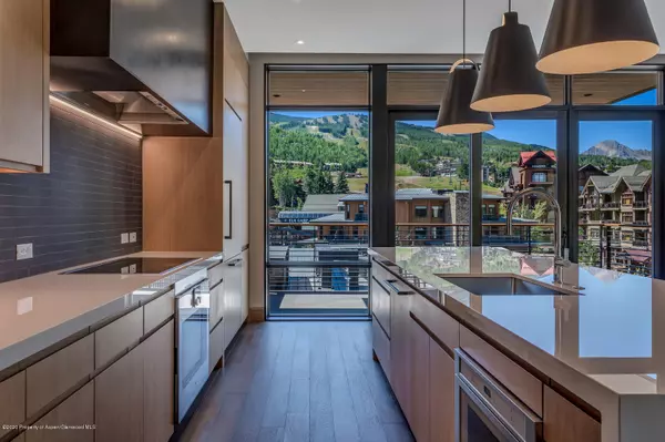 77 Wood Rd 701 East, Snowmass Village, CO 81615