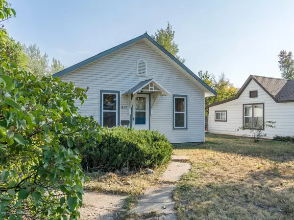 657 E Jefferson Avenue, Hayden, CO 81639