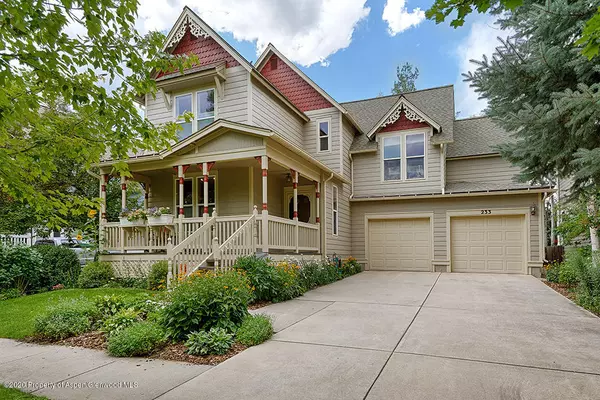 233 Holland Thompson Drive, Carbondale, CO 81623