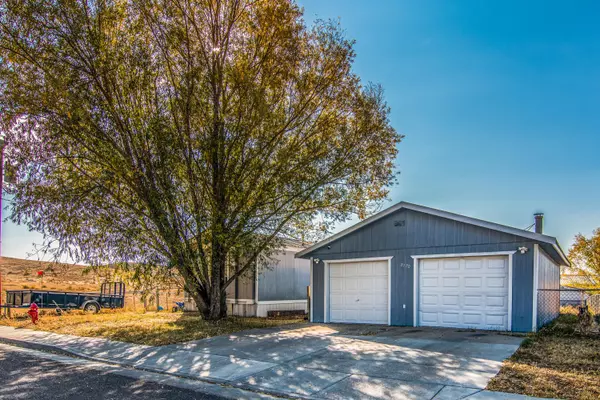 2120 Birch Place, Craig, CO 81625