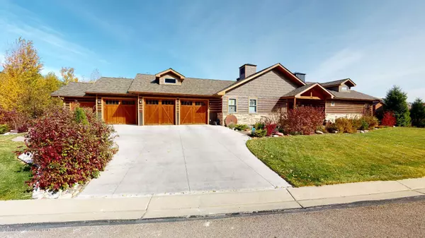 Glenwood Springs, CO 81601,344 River Bank Lane