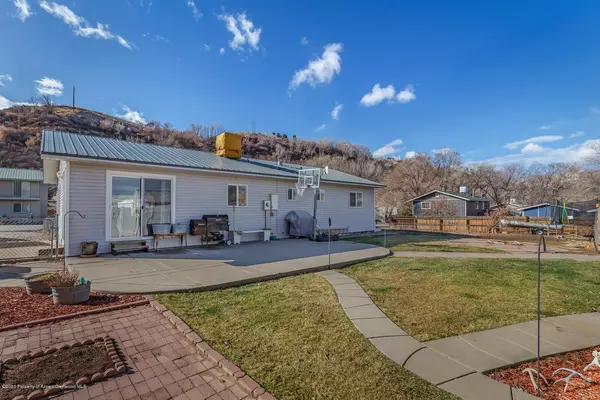 185 Remington Street, Rifle, CO 81650