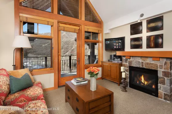 Snowmass Village, CO 81615,90 Carriage Way 3515