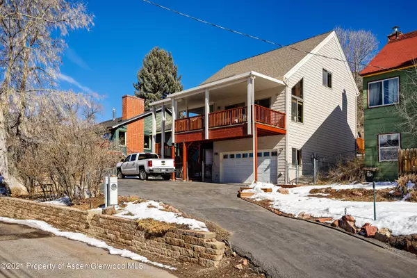 Glenwood Springs, CO 81601,1213 Bennett Avenue