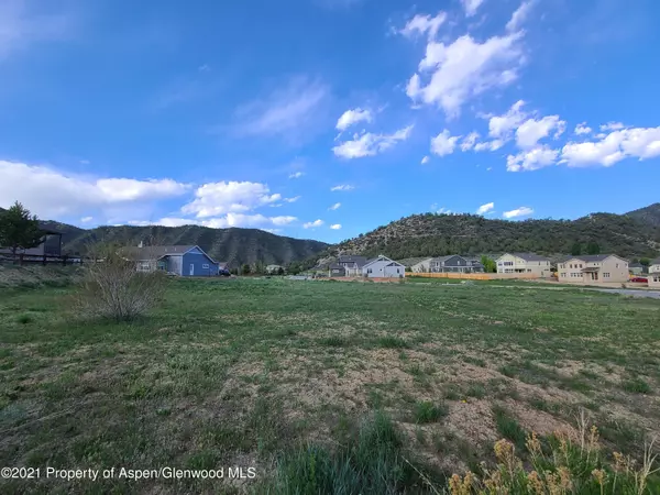 124 Little Bear Peak, New Castle, CO 81647